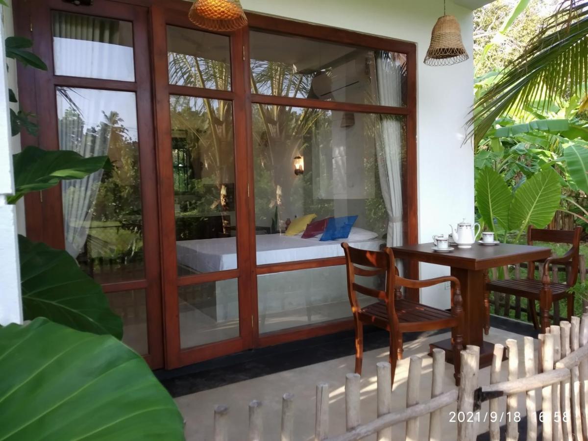 Guruwaththa Eco Lodge Hikkaduwa Exterior foto