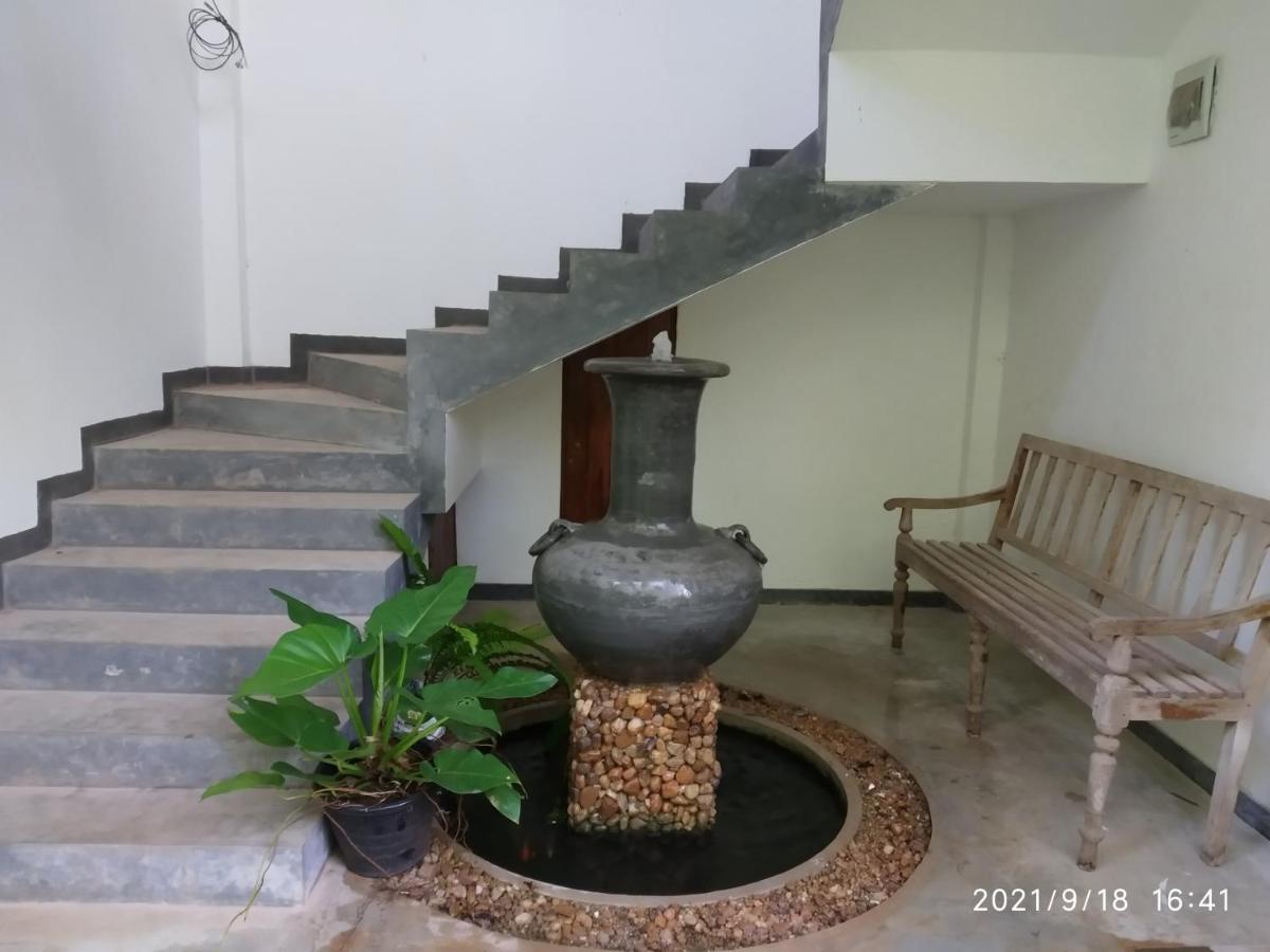 Guruwaththa Eco Lodge Hikkaduwa Exterior foto