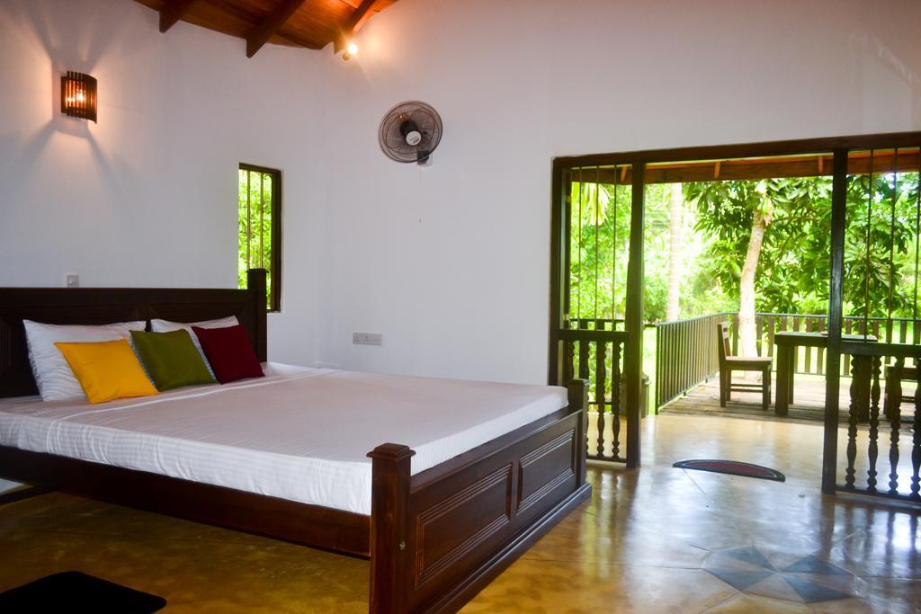 Guruwaththa Eco Lodge Hikkaduwa Exterior foto