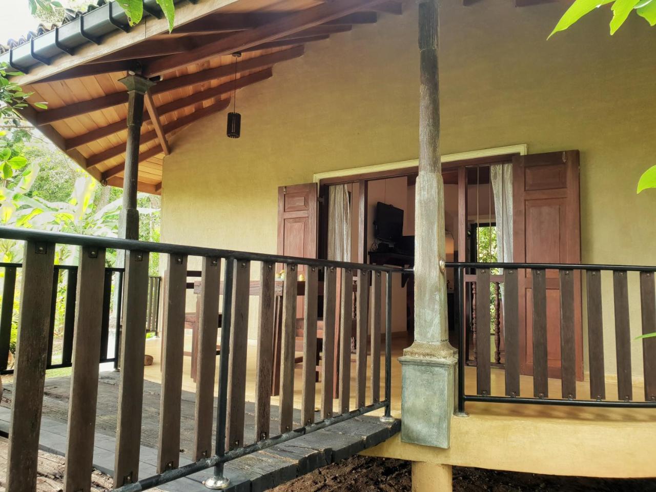 Guruwaththa Eco Lodge Hikkaduwa Exterior foto